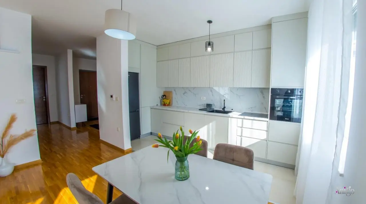 Oasis Luxe Apartment