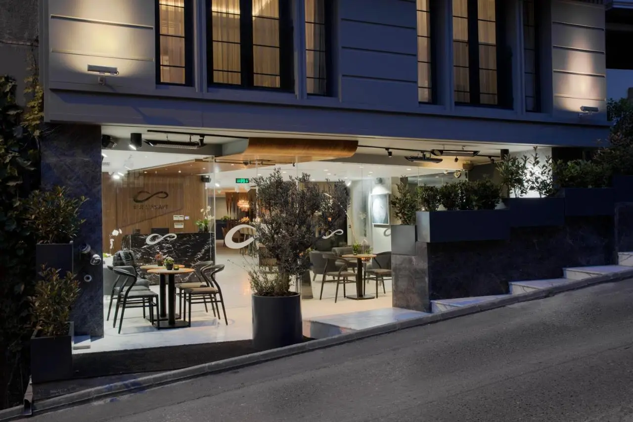 Endless Art Hotel-Special Category