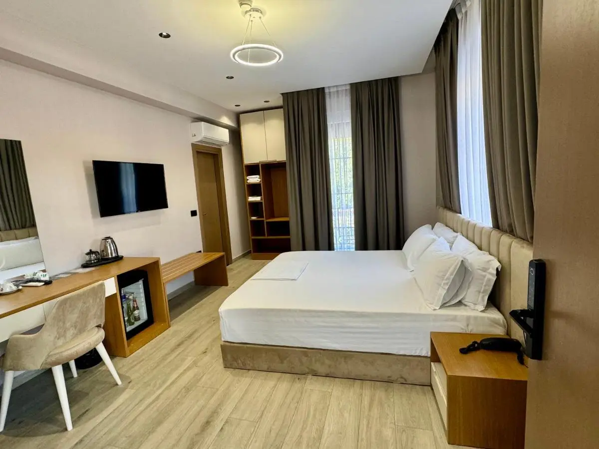 Resiidence Inn Hotel Tirana
