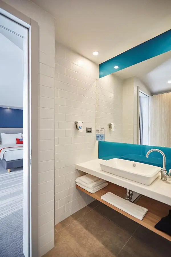 Holiday Inn Express - Istanbul - Atakoy Metro by IHG