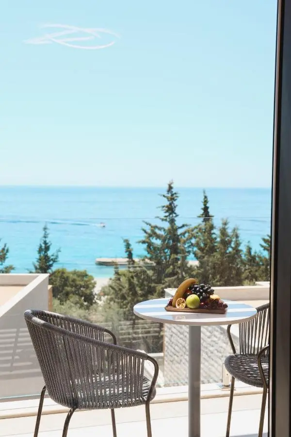 Drymades Inn Resort