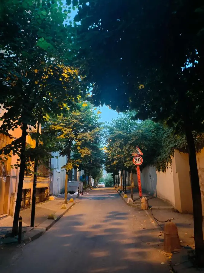 balcony 2BR apt with 2toilet and 2bath near to nişantaşi #3