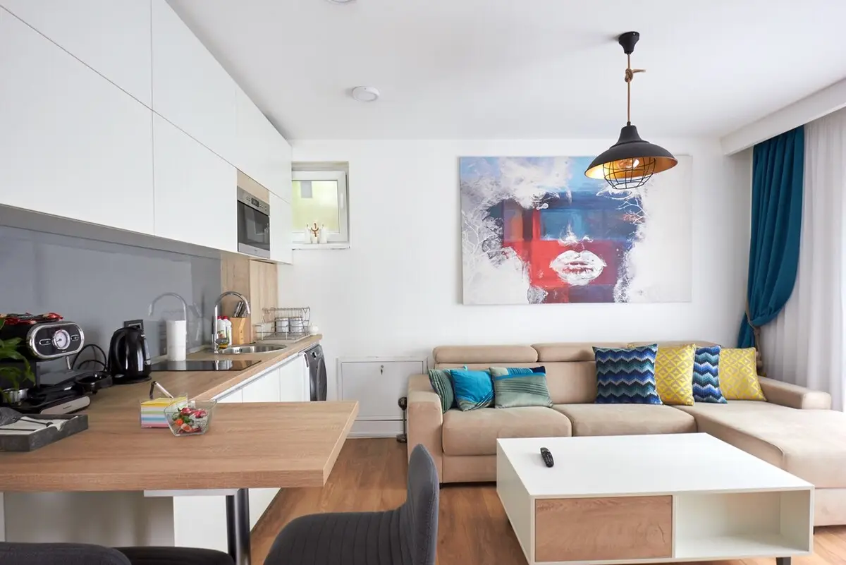 Charming Two Bedroom Apartment Zara