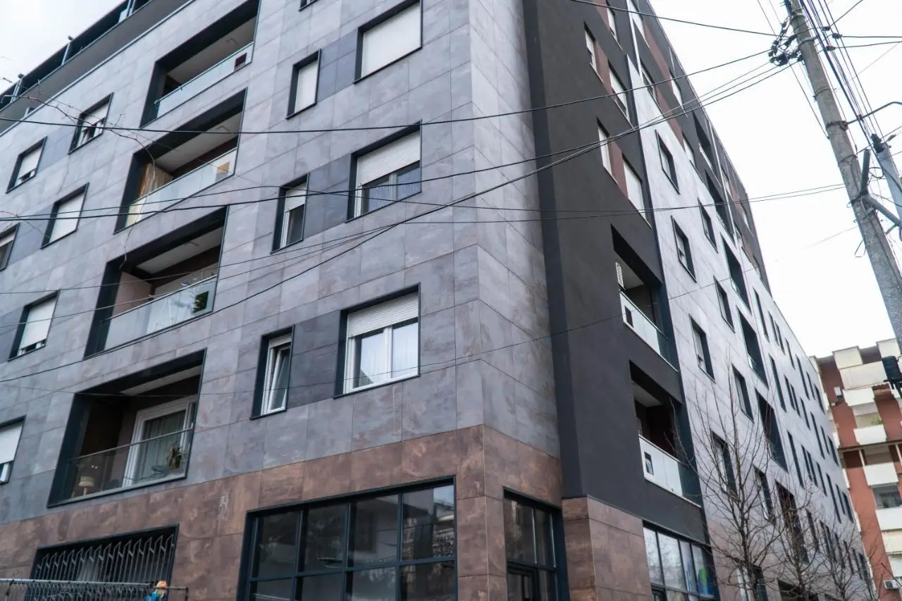 Signature apartment 5