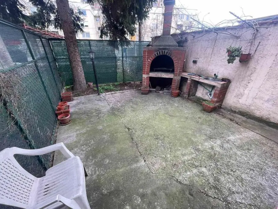 Private house - outdoor barbecue