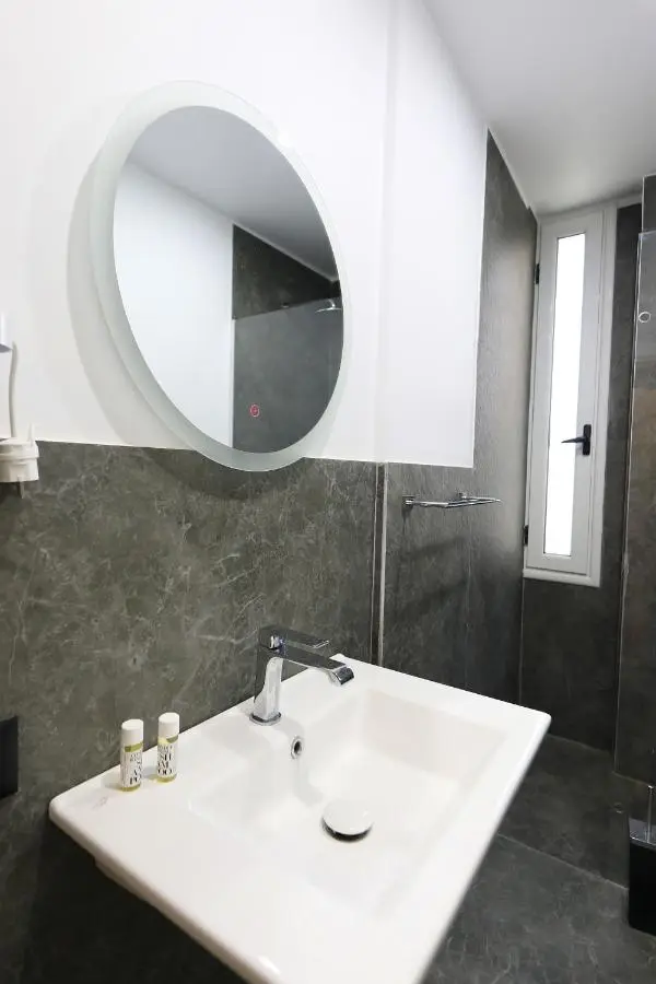 HOTEL LIBERTAS