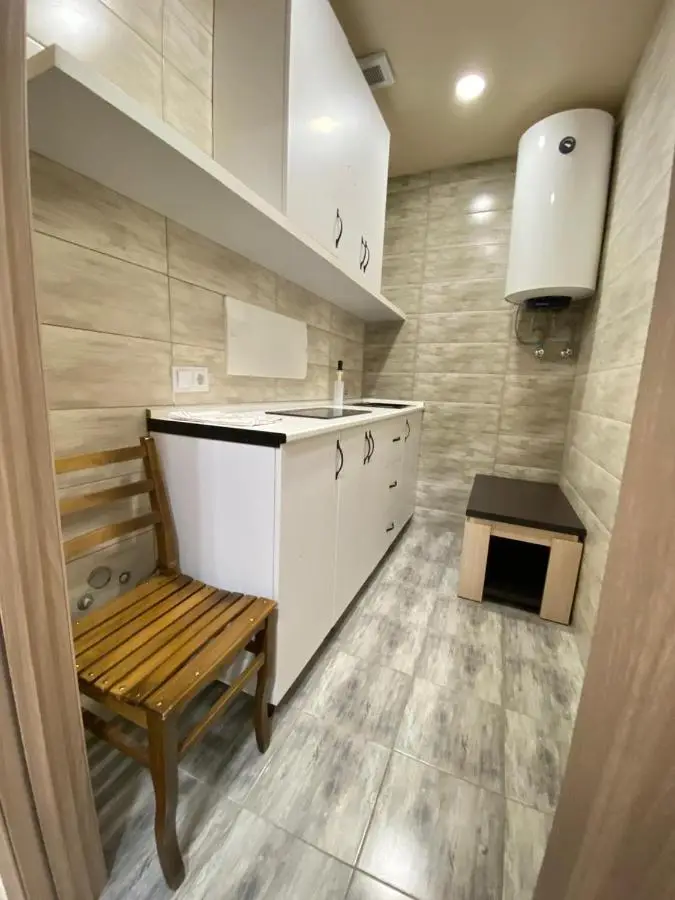 5 Rooms near 300 Aragveli metro station