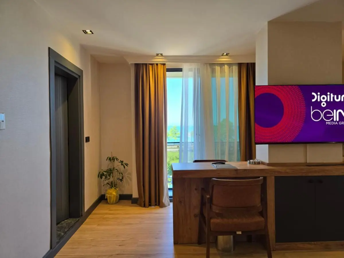 AYATOURE HOTEL
