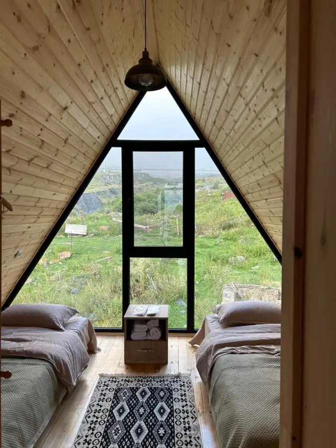 Kazbegi cottage kide- ყაზბეგში კოტეჯი კიდე