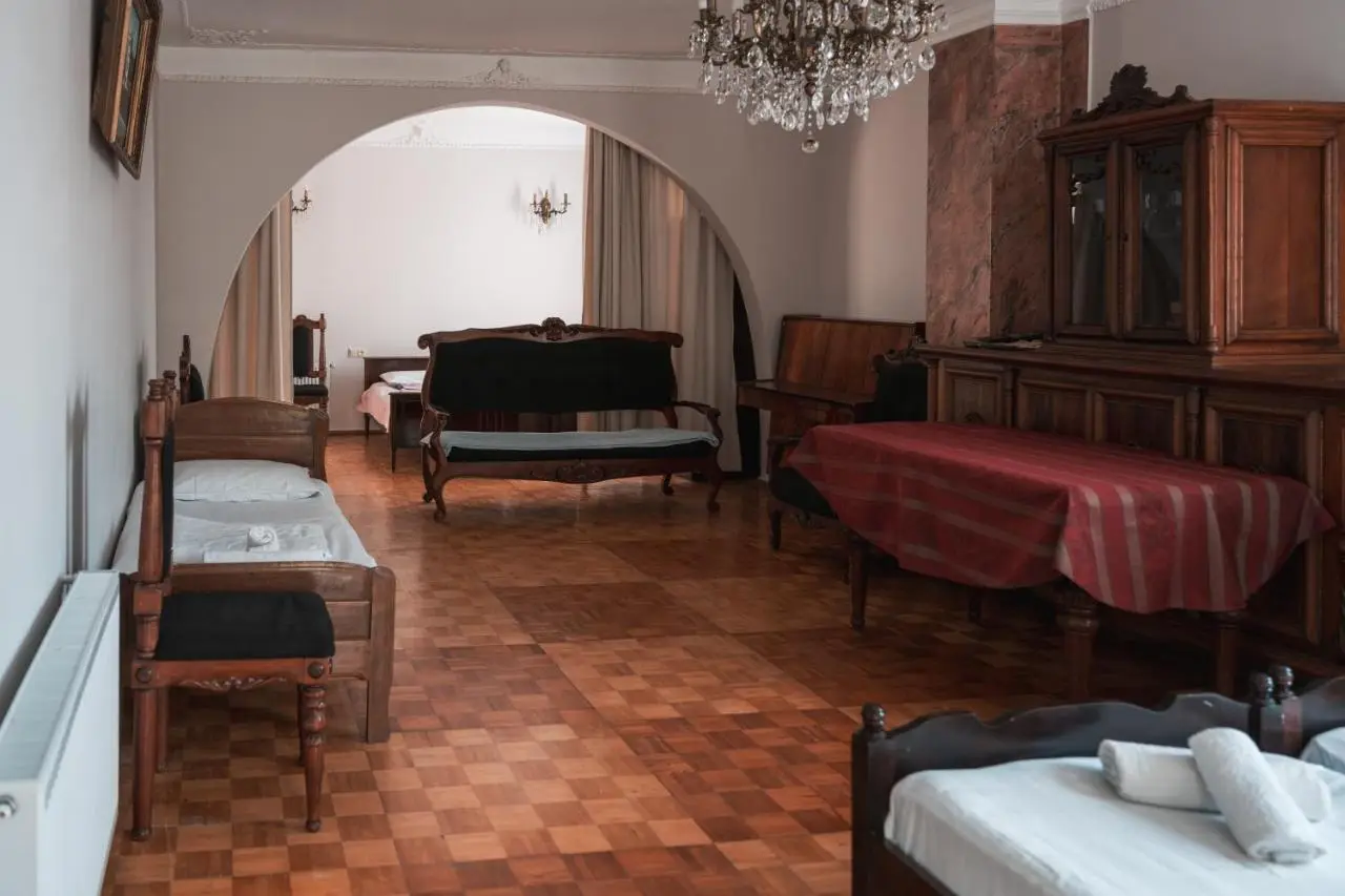 Nargiz's Guest House