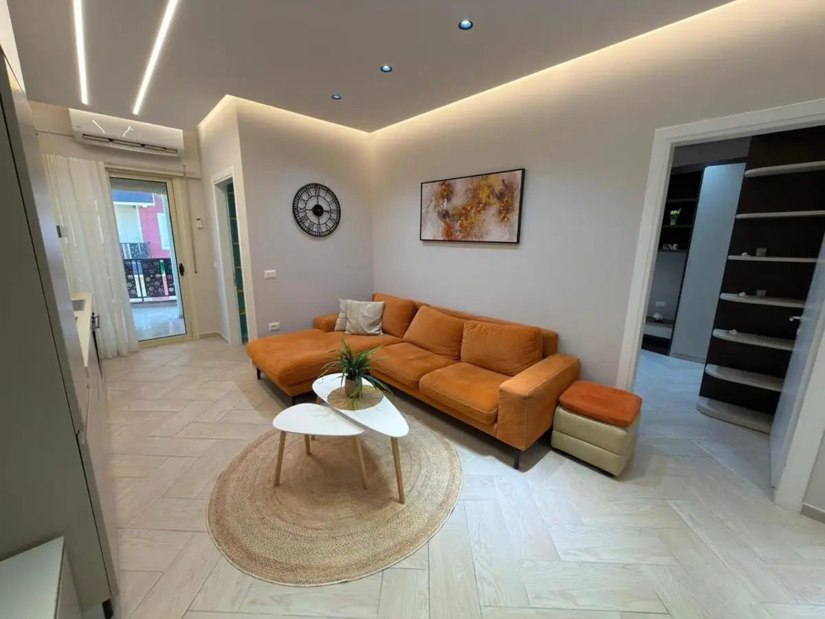 Onis Apartment