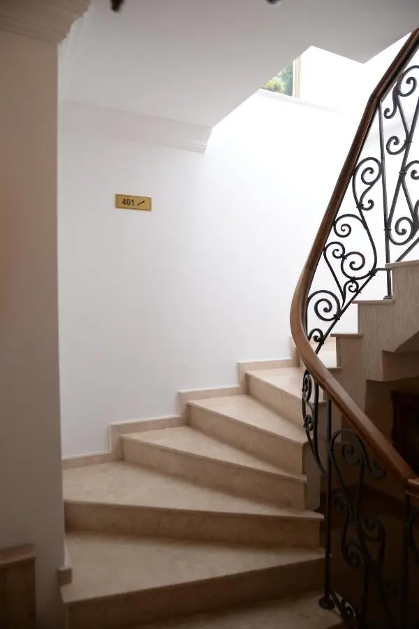 Hotel Varios