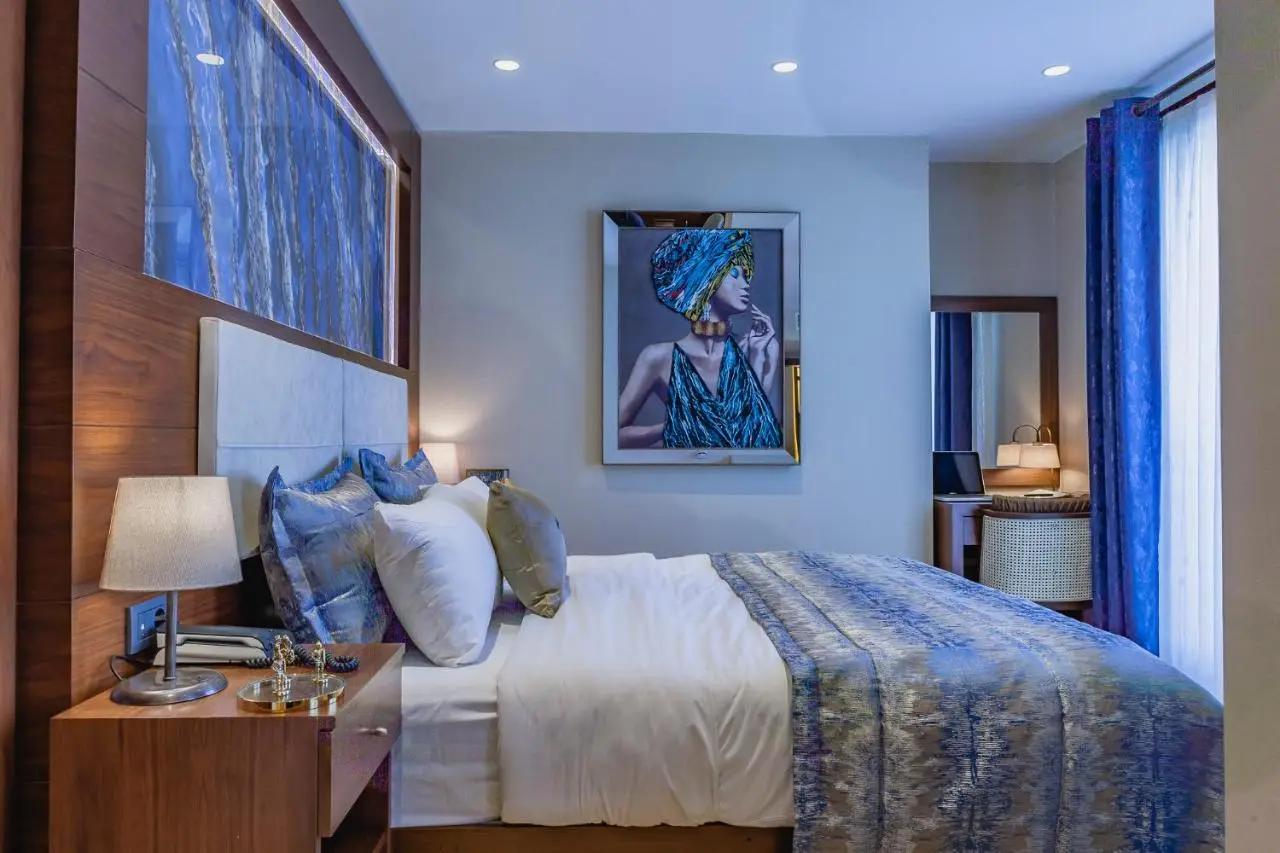 Lord Morgan & Exclusive Design Residence Cihangir