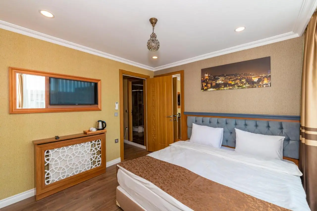 Golden Sand Hotel