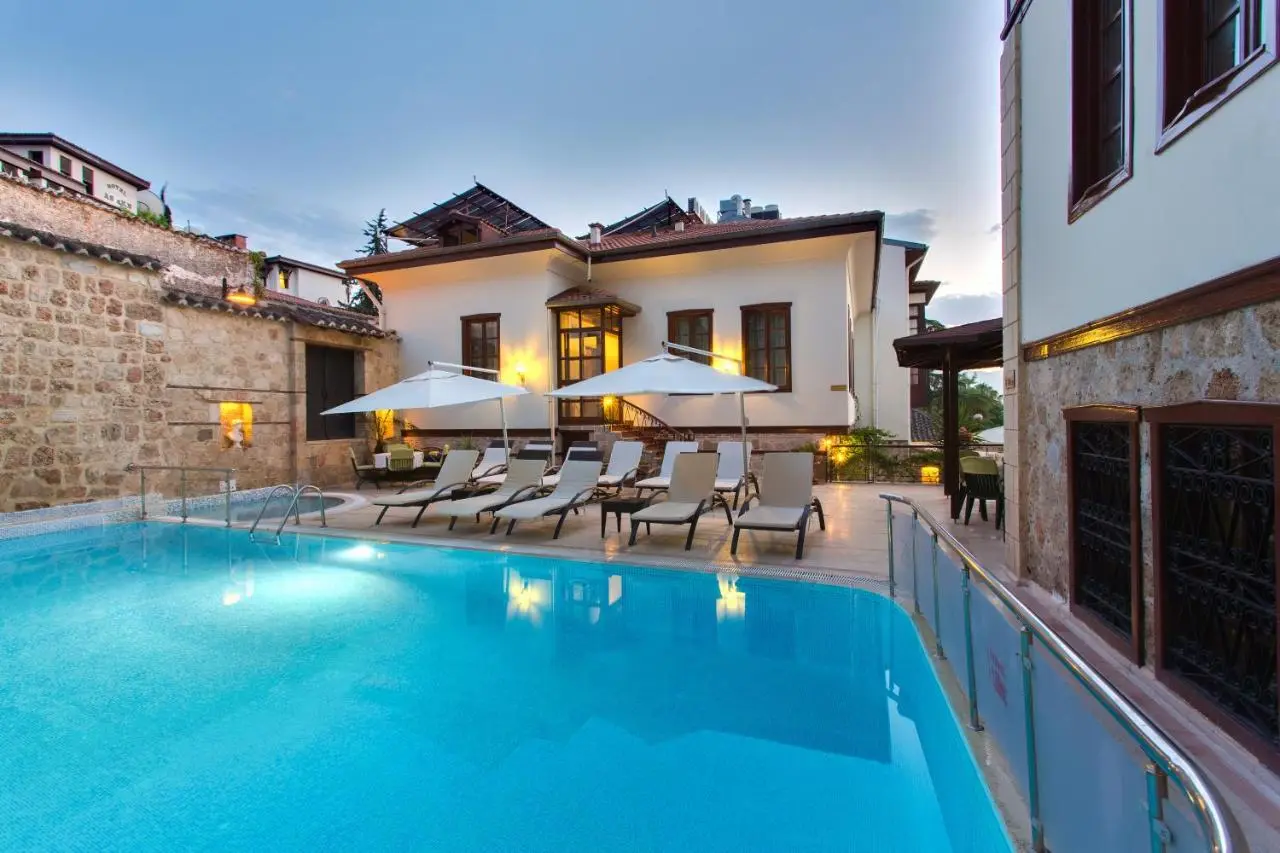 Dogan Hotel