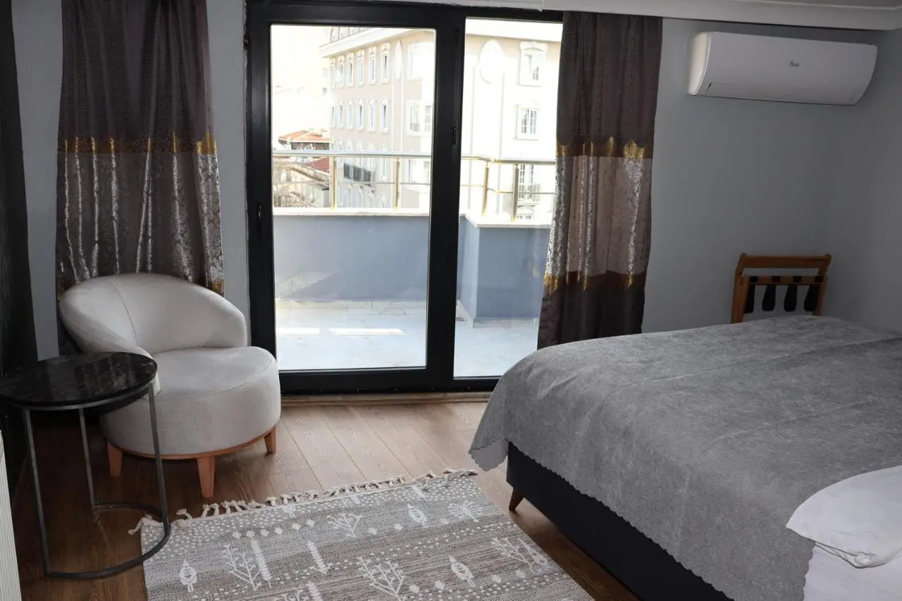 DT Suites