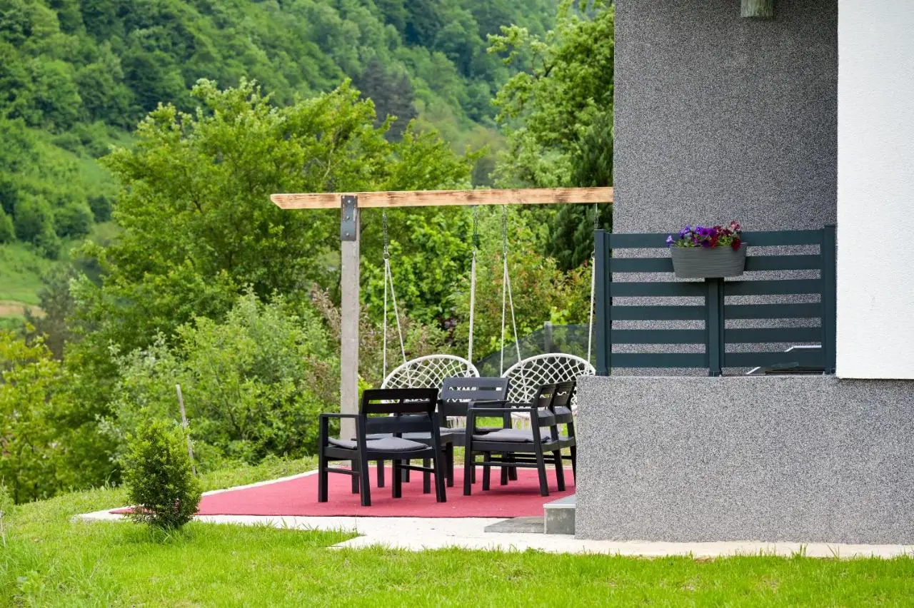 Ćato s cottage
