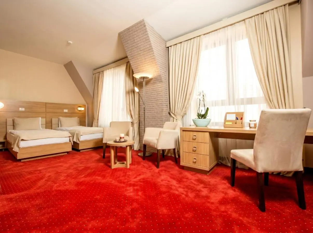 Central Passage Hotel on Nizami street