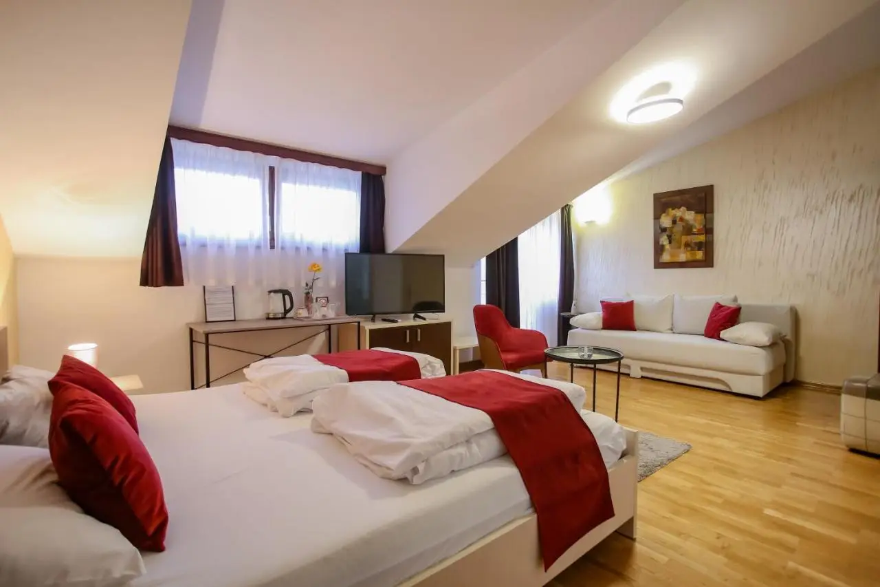 Hotel Emen
