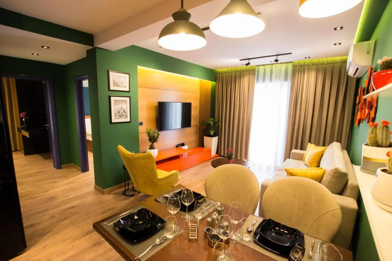 Brilant Luxury Apartment