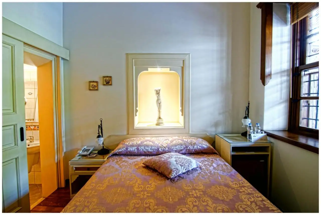 Minyon Hotel
