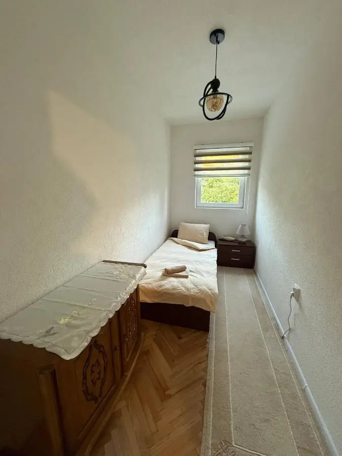Comfort house near pyramids II