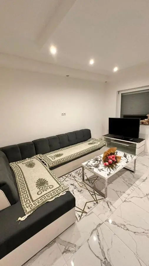 Apartman Villa E&M