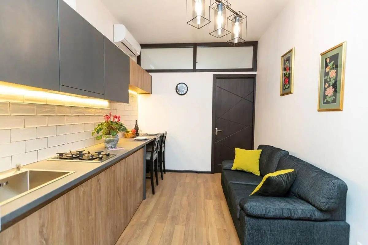 Wehost Cozy Nest