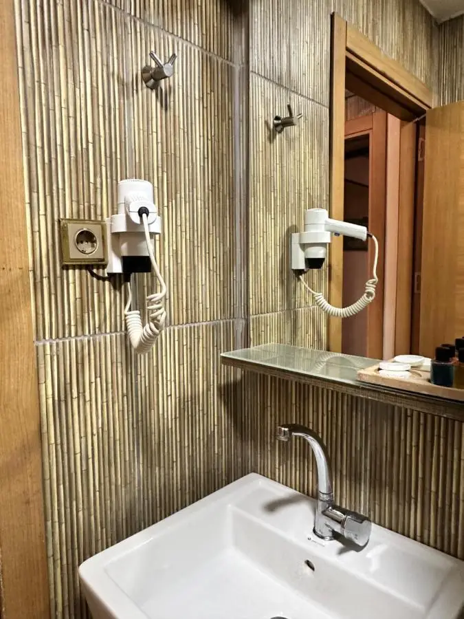 taksim white family suites
