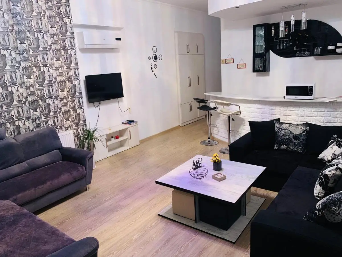 AIA Apartment