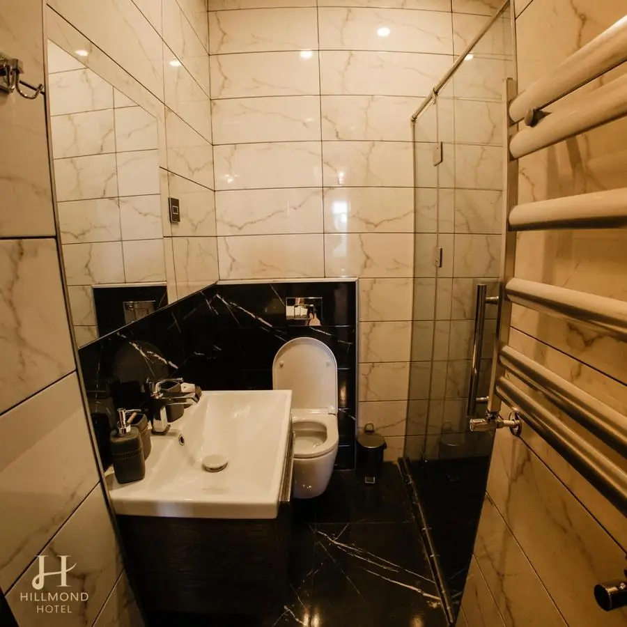 Hillmond Hotel