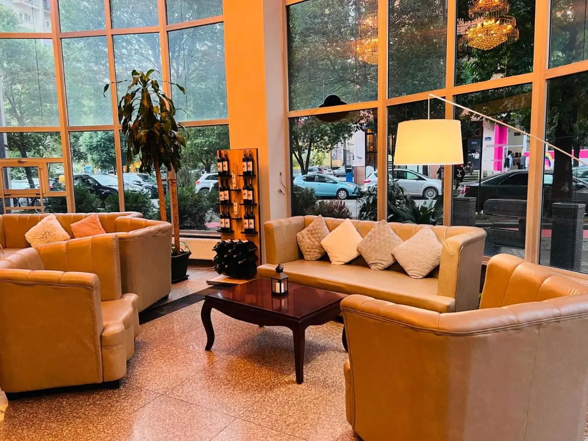 Hotel Aisi