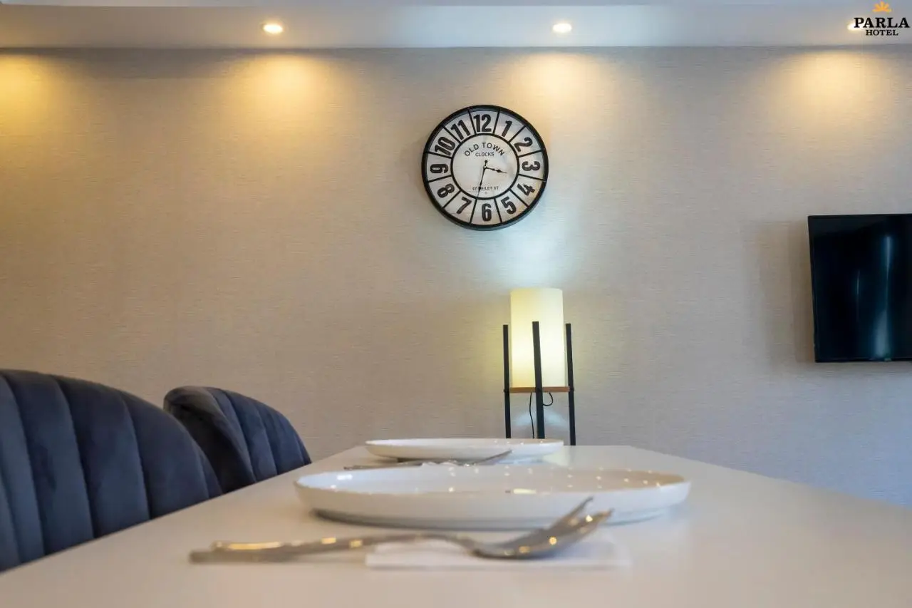 Parla Suite Hotel