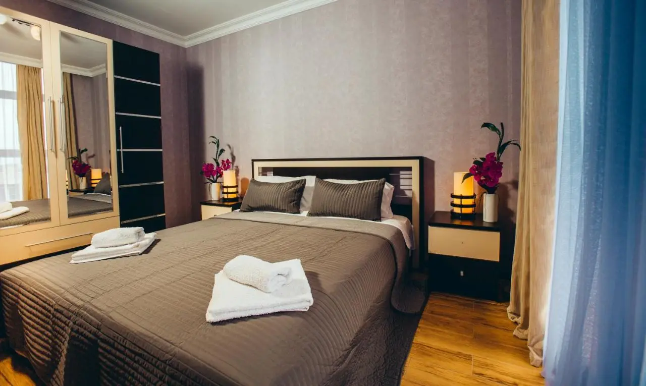 Sea Towers Suite