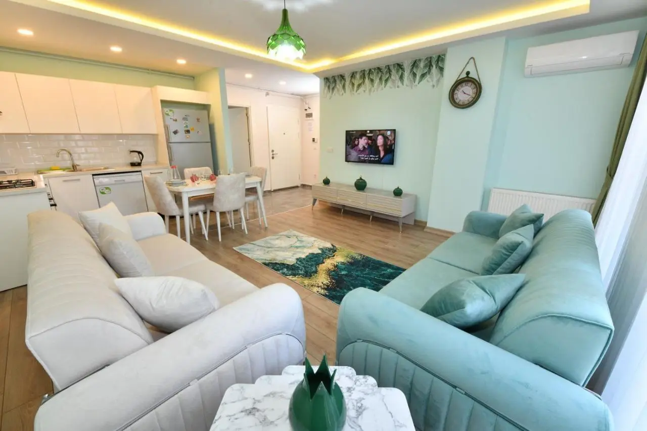 Kardes Apartment