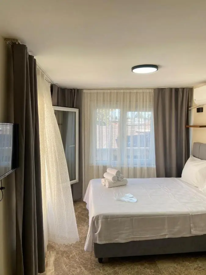Büyükada Çarşı Pansiyon
