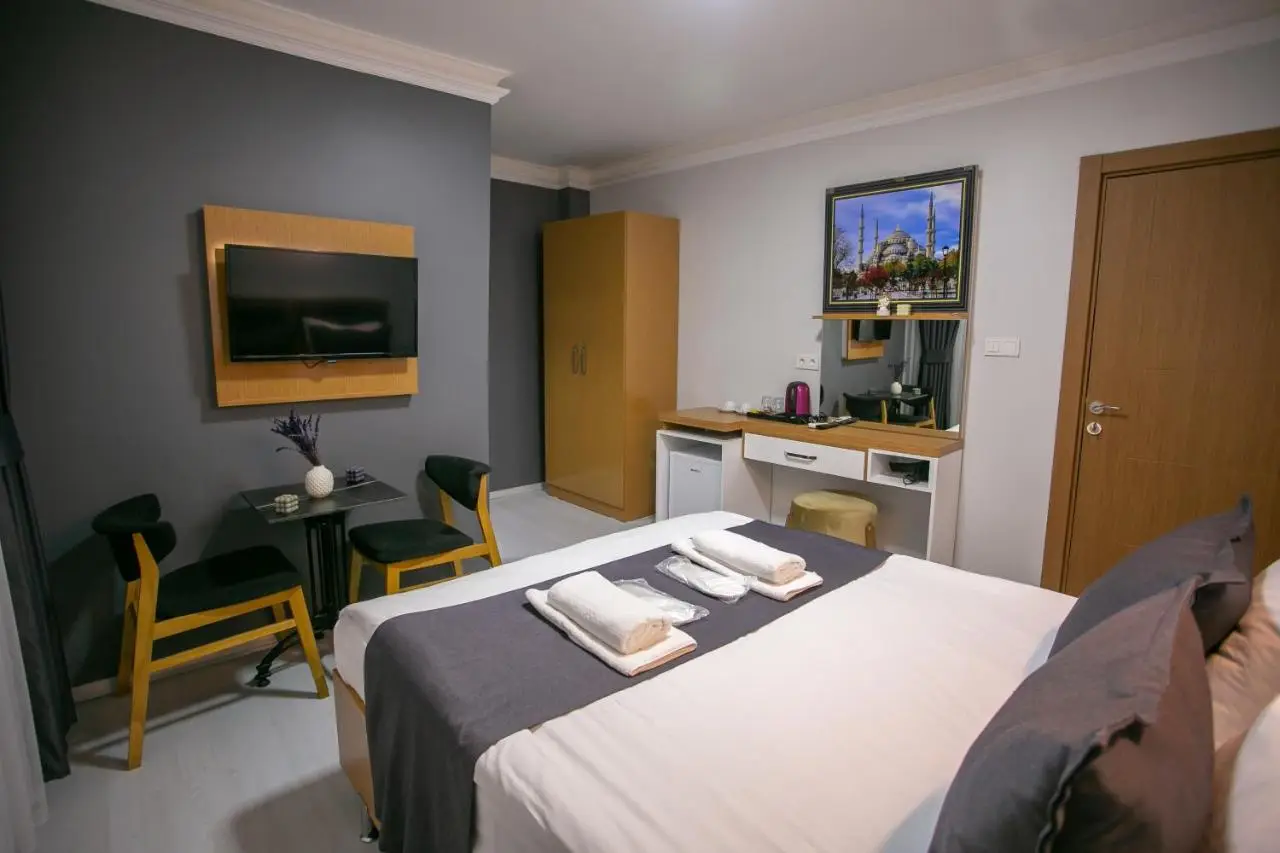 Blau Grün Istanbul Otel