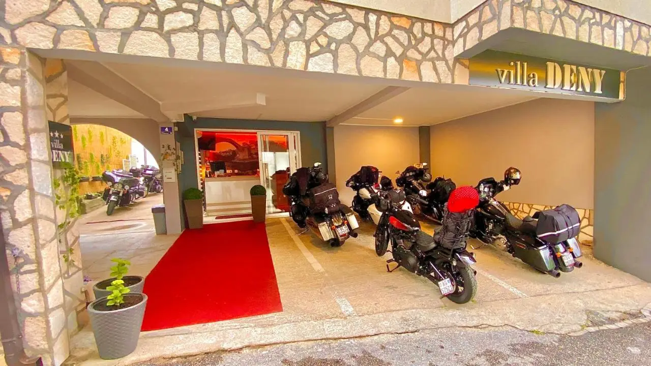 "VILLA DENY" Boutique HOTEL - included "FREE PARKING"