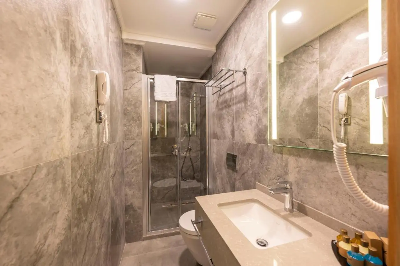Hotel Ravi