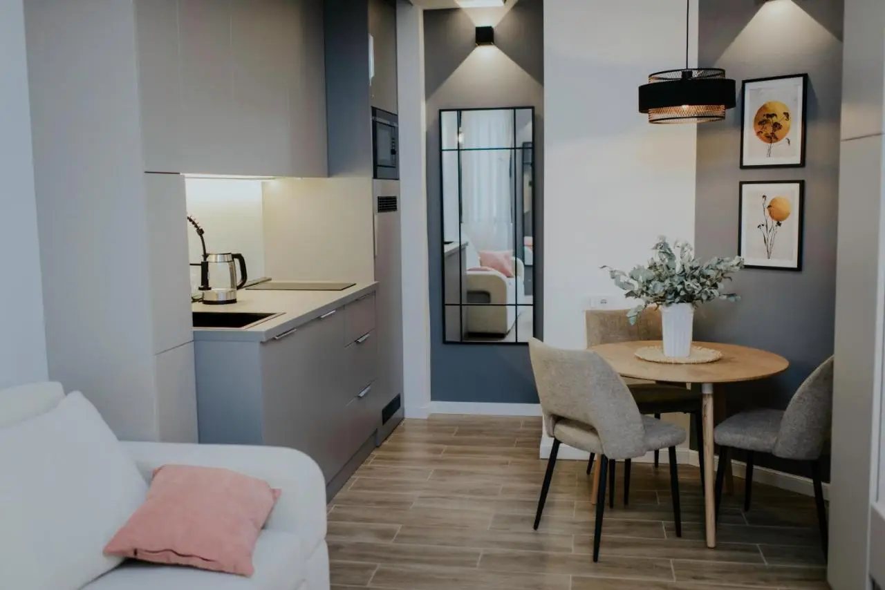 Skyline Luxury Suites