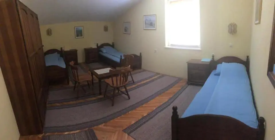 Saraj Guest House