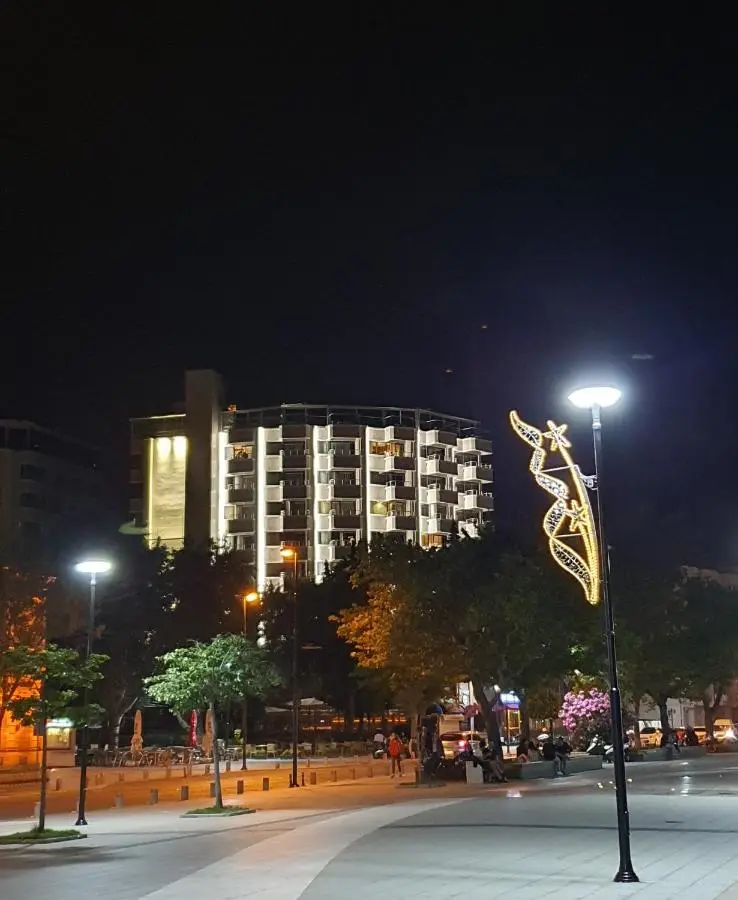 Akol Hotel