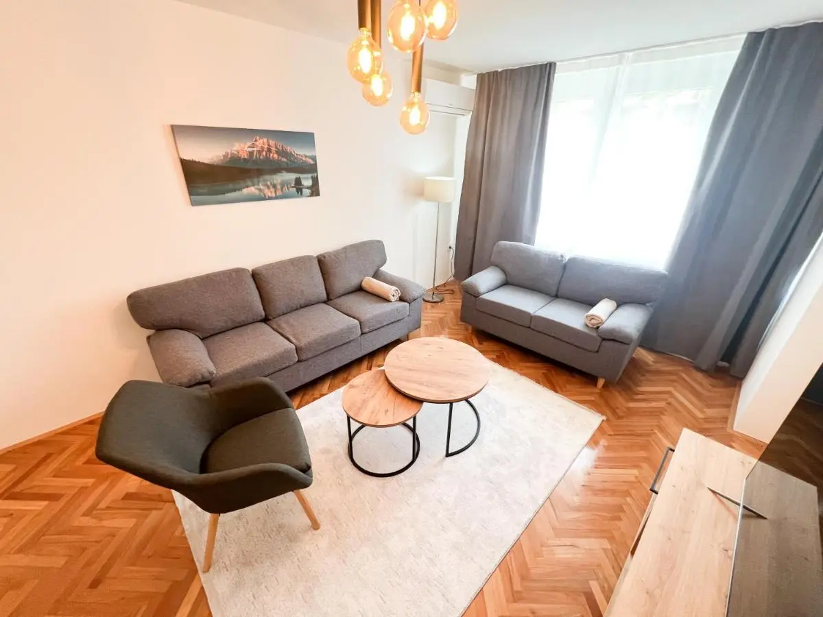 Modern Stay Grbavica - Quiet Area & Free Parking