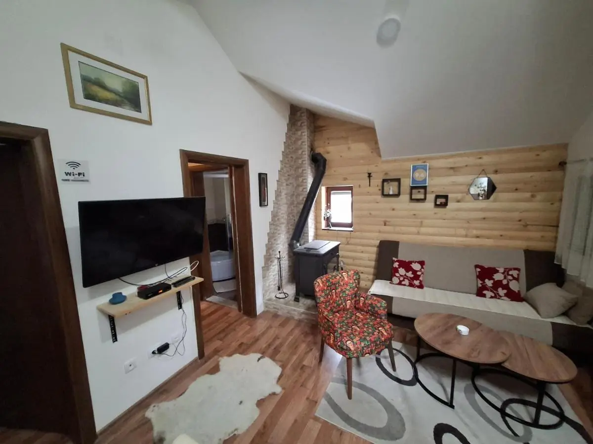 Apartment T&T