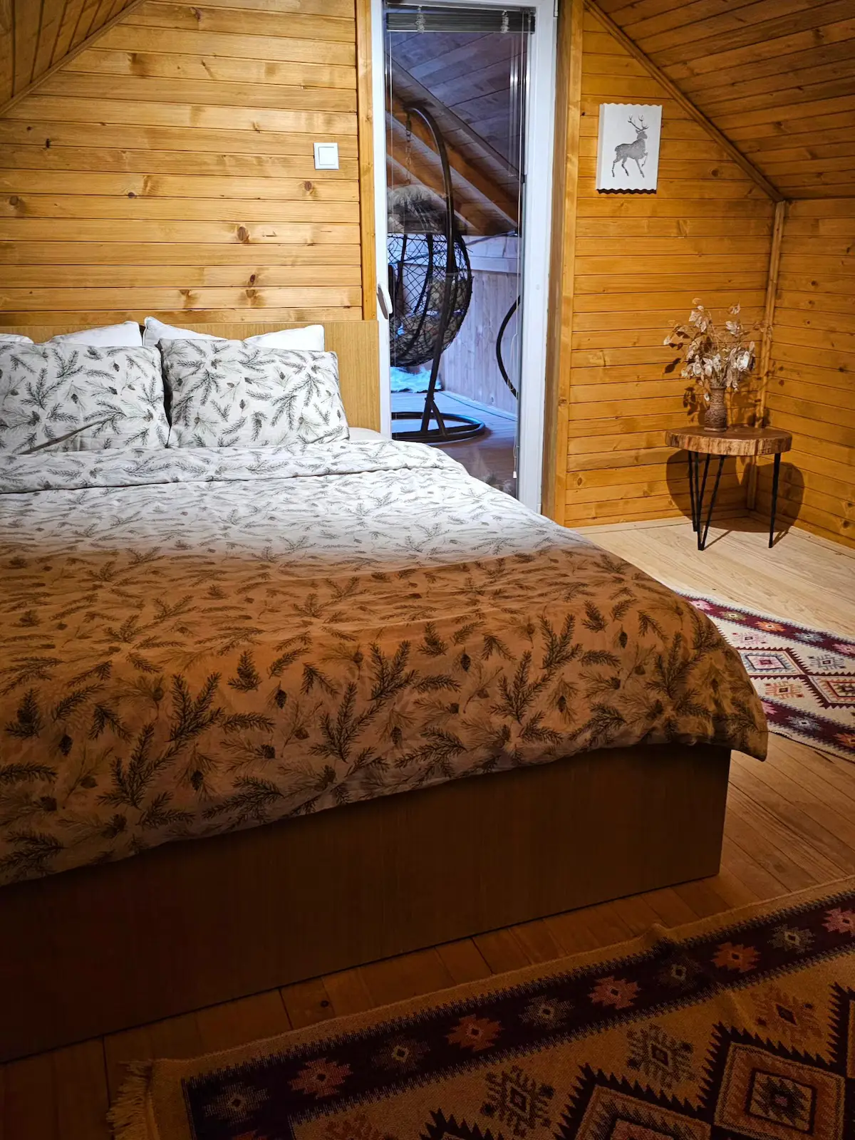 Mystery lodge