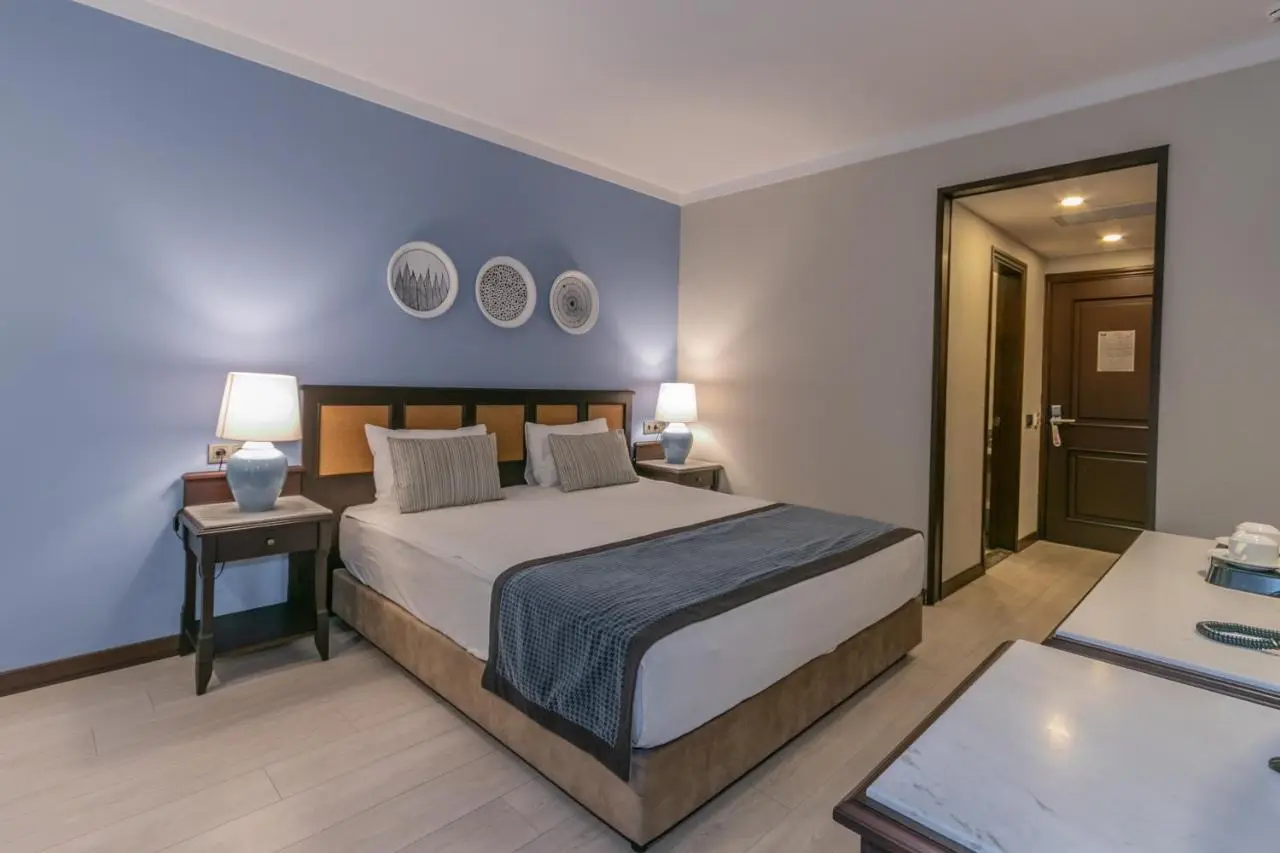 Lara Park Hotel
