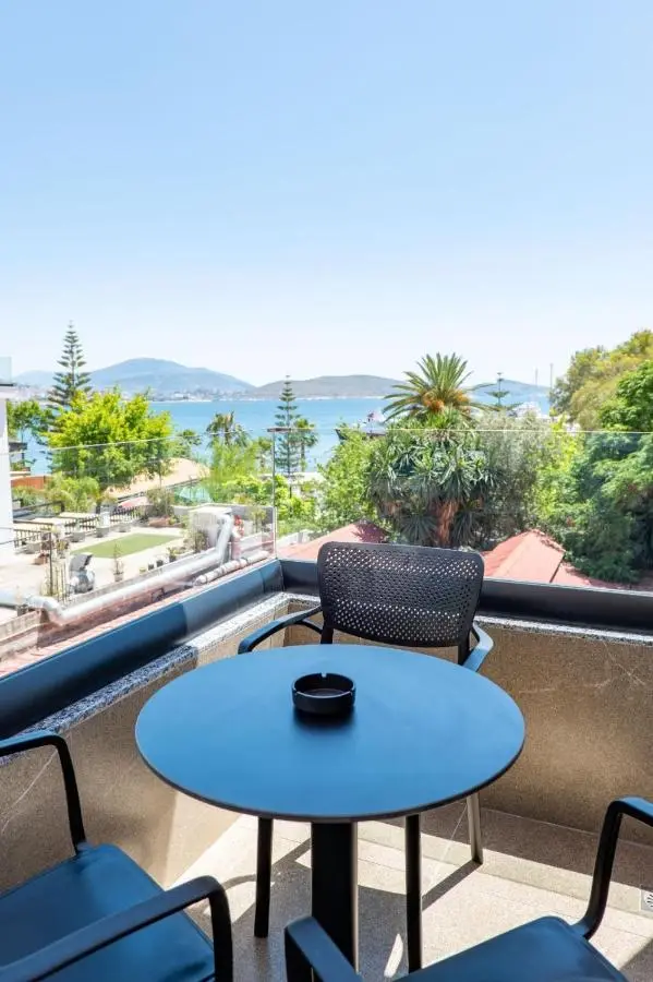 ADORA's VIEW HOTEL