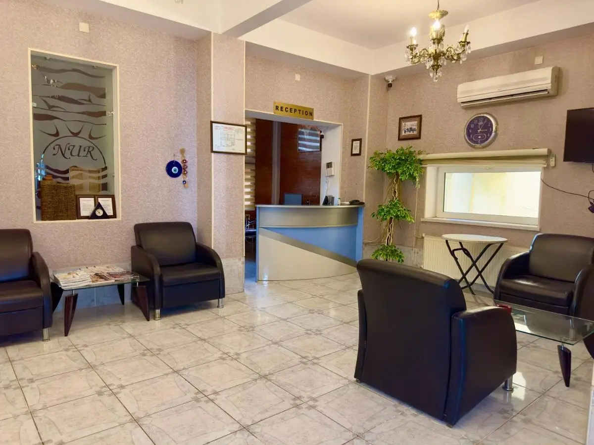 Nur Hotel & Terrace Cafe