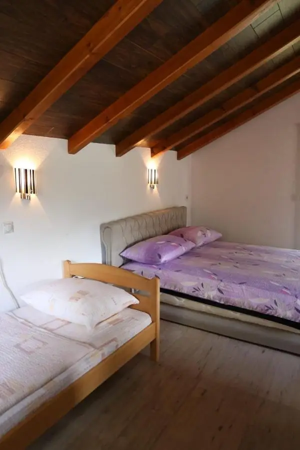 Apartment Prole