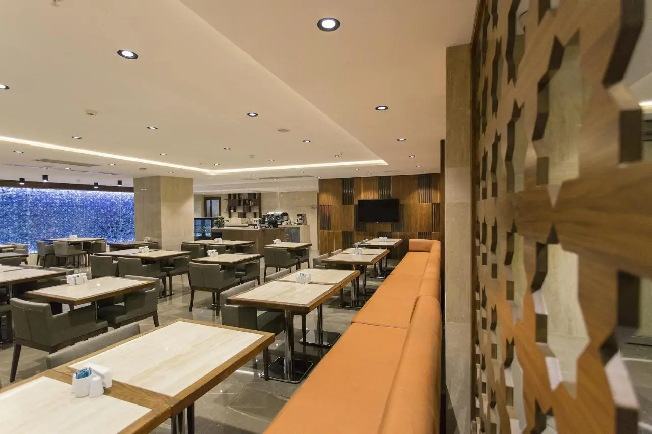 Fesa Business Hotel